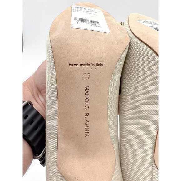 Manolo Blahnik Hangisi 70 Pearl Embellished Buckle Pumps - Picture 9 of 13